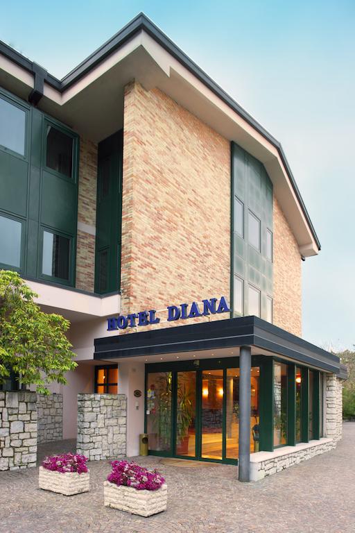 Hotel Diana