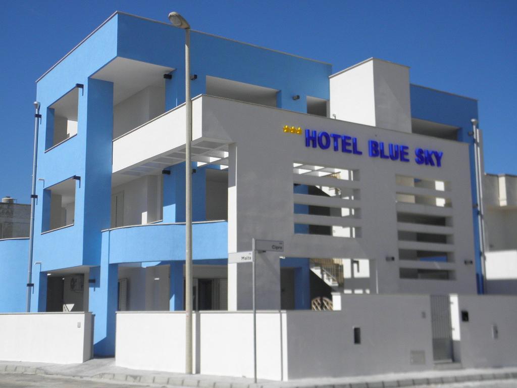 Blue Sky Hotel