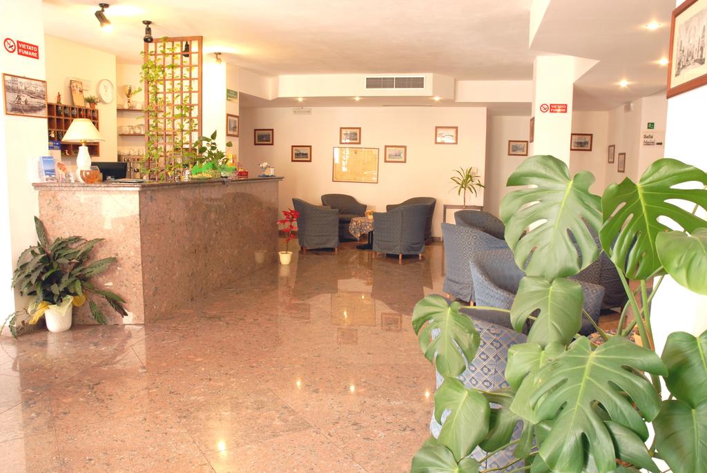 Riccio Hotel