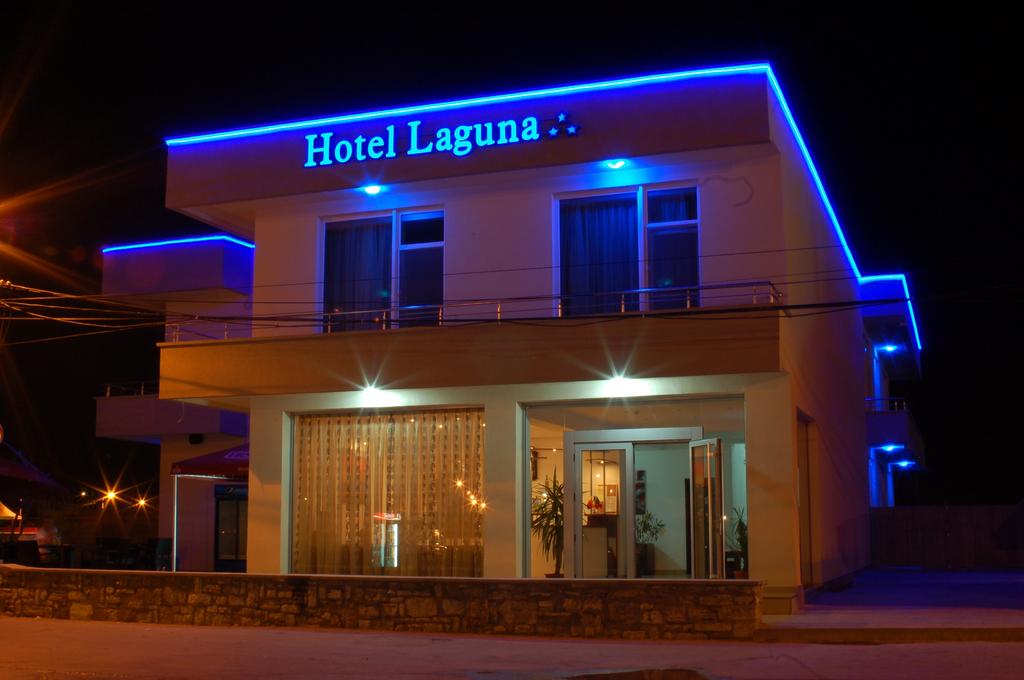 Hotel Laguna