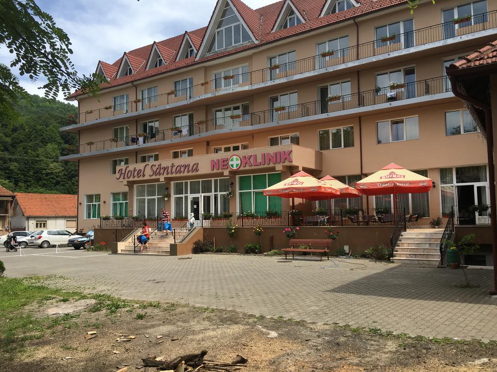 Hotel Santana-NeoKlinik