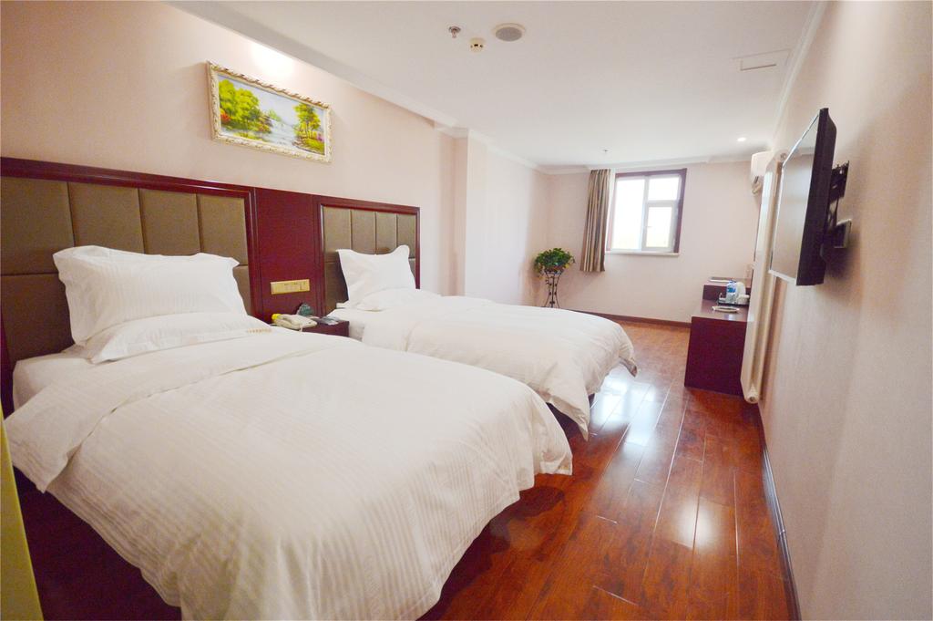 GreenTree Inn HeBei ZhangJiaKou WuYi East Street JianXing Express Hotel