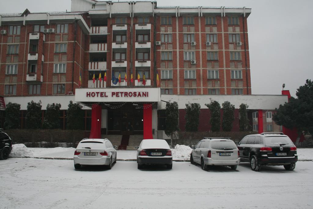 Hotel Petroşani