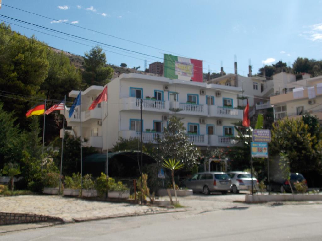 Hotel Rixhi