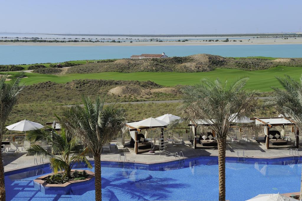 Radisson Blu Hotel Abu Dhabi Yas Island