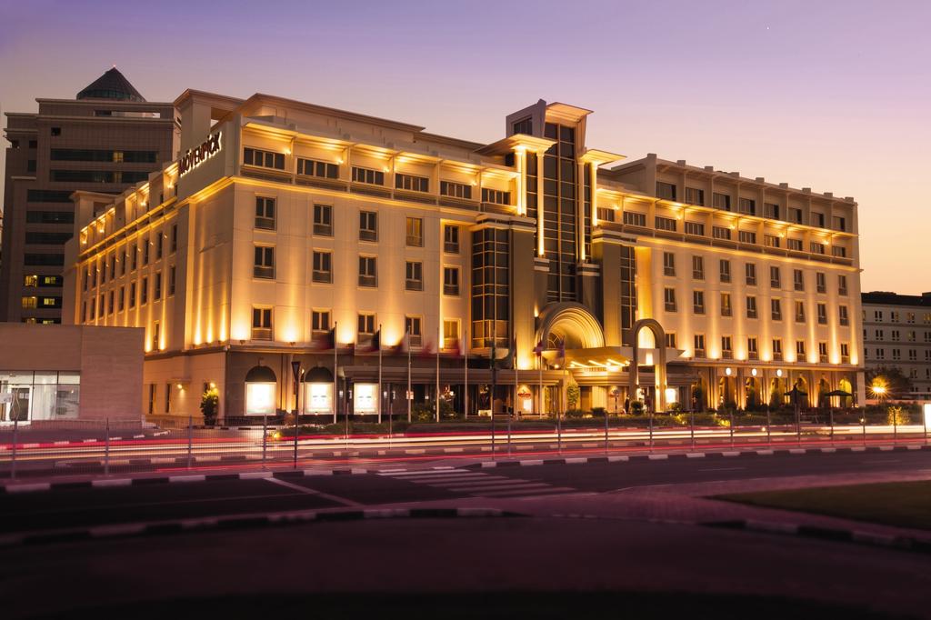 Mövenpick Hotel Bur Dubai