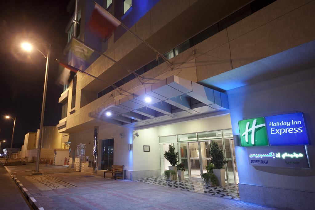 Holiday Inn Exp Dubai Jumeirah