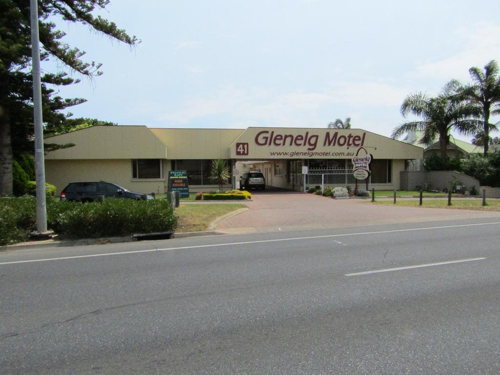 Glenelg Motel