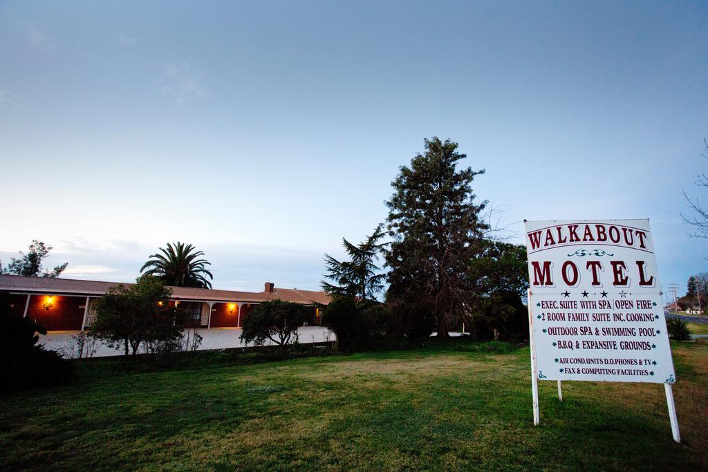 Walkabout Motel