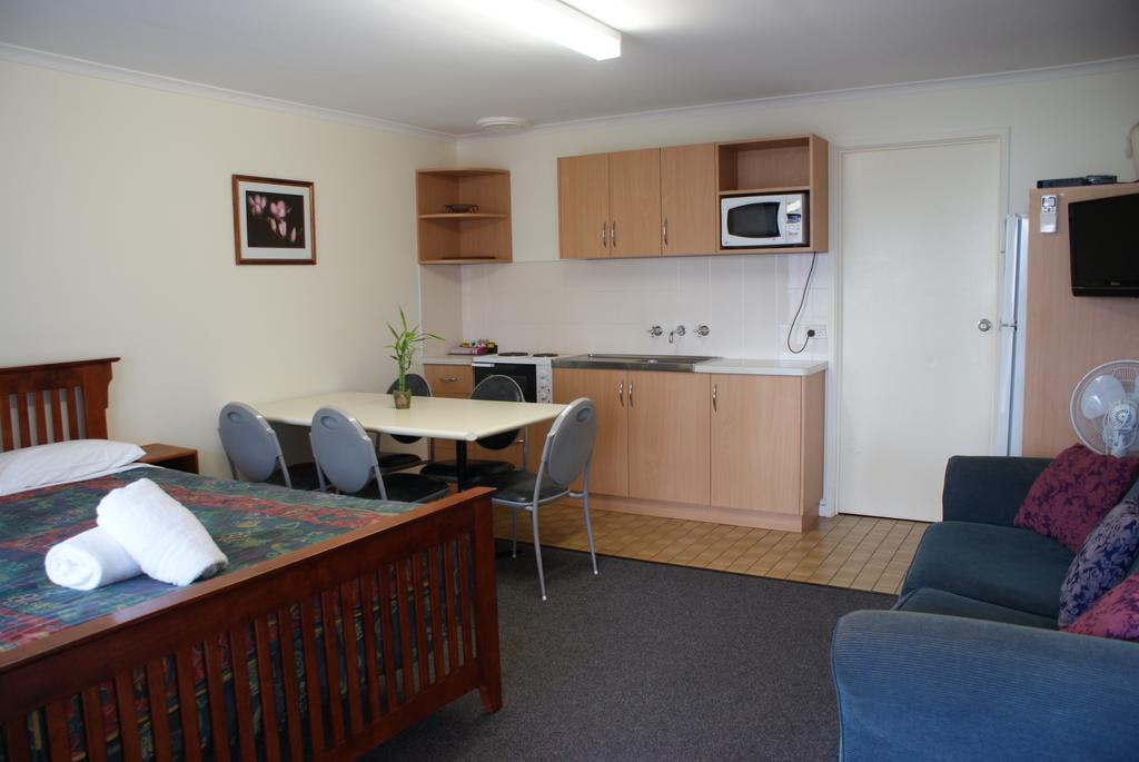 Warrnambool Motel and Holiday Park