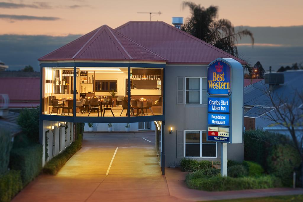 BEST WESTERN PLUS Charles Sturt Suites and Apartments