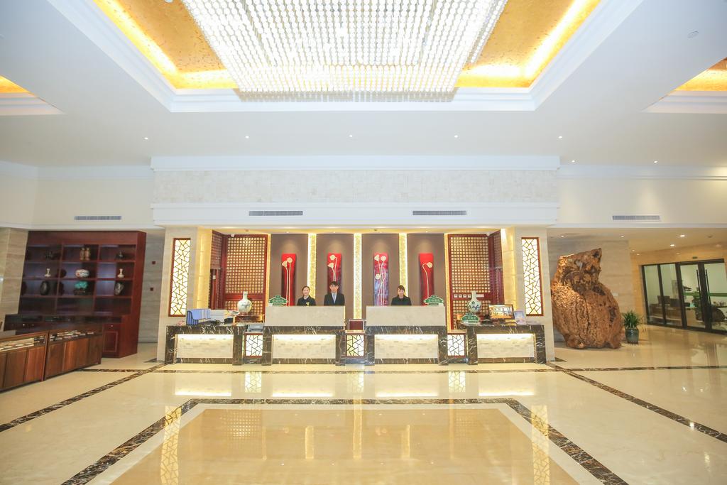 Xin Jue Royal Hotel