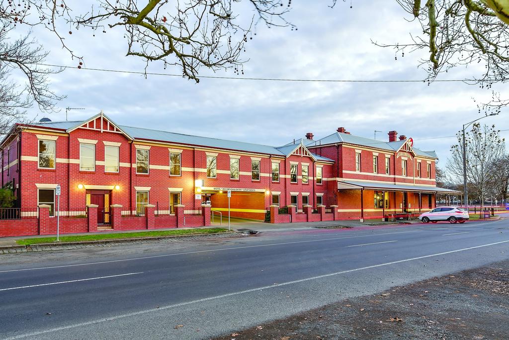 Lake Inn Ballarat