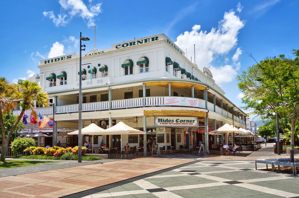 Hides Hotel Cairns