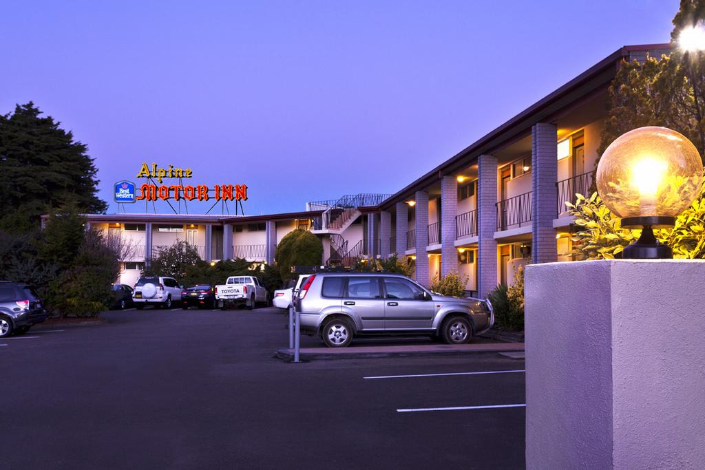 BEST WESTERN Alpine Motor Inn