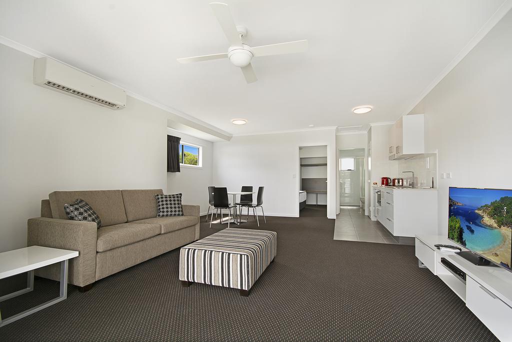 Cooroy Luxury Motel Apartments Noosa