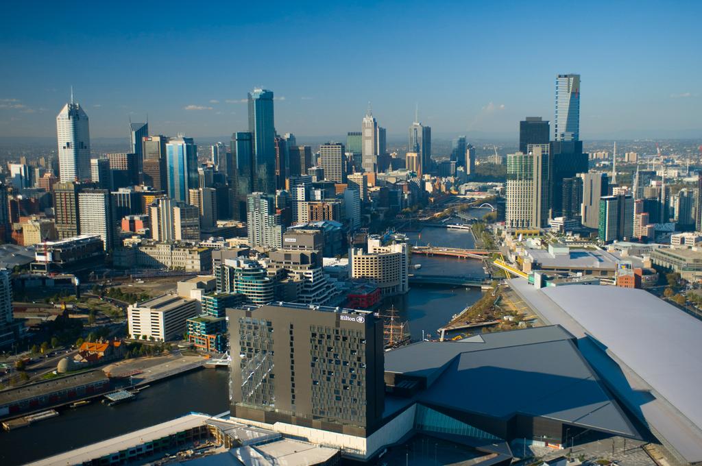 Hilton Melbourne South Wharf