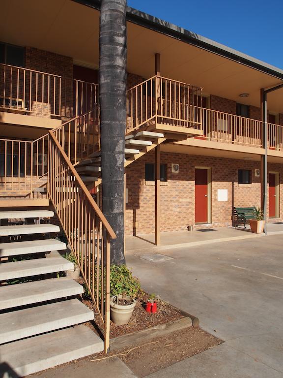 Cobar Town and Country Motor Inn