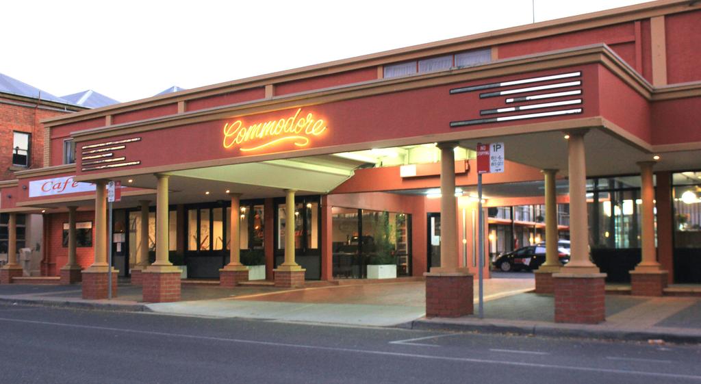 Commodore Motor Inn Albury