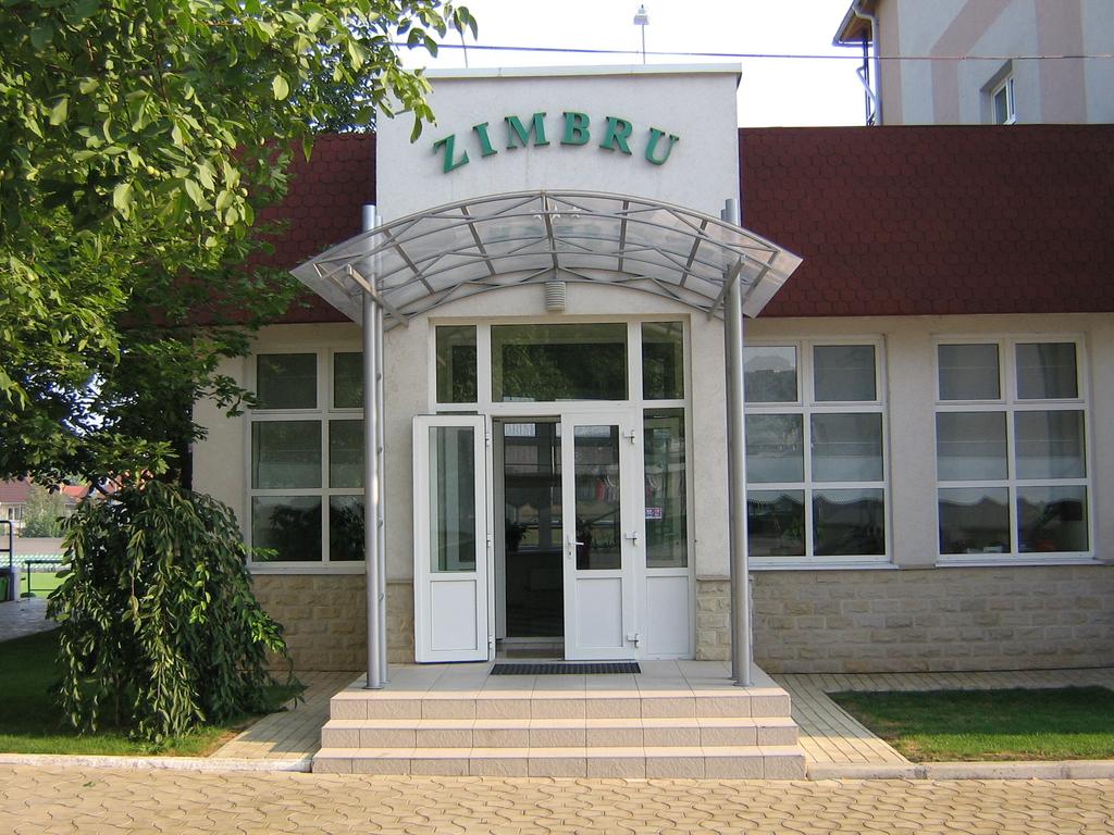 Zimbru Hotel