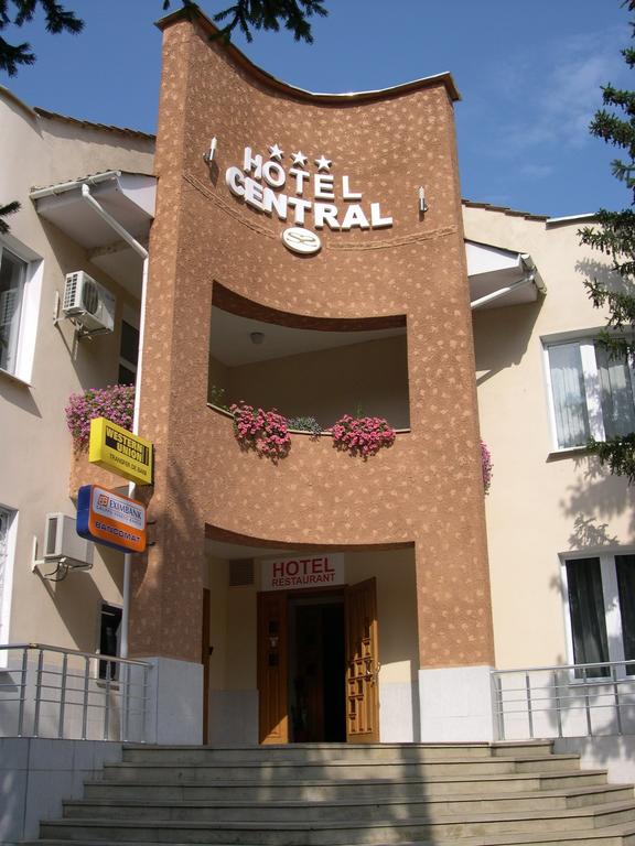 Central Hotel