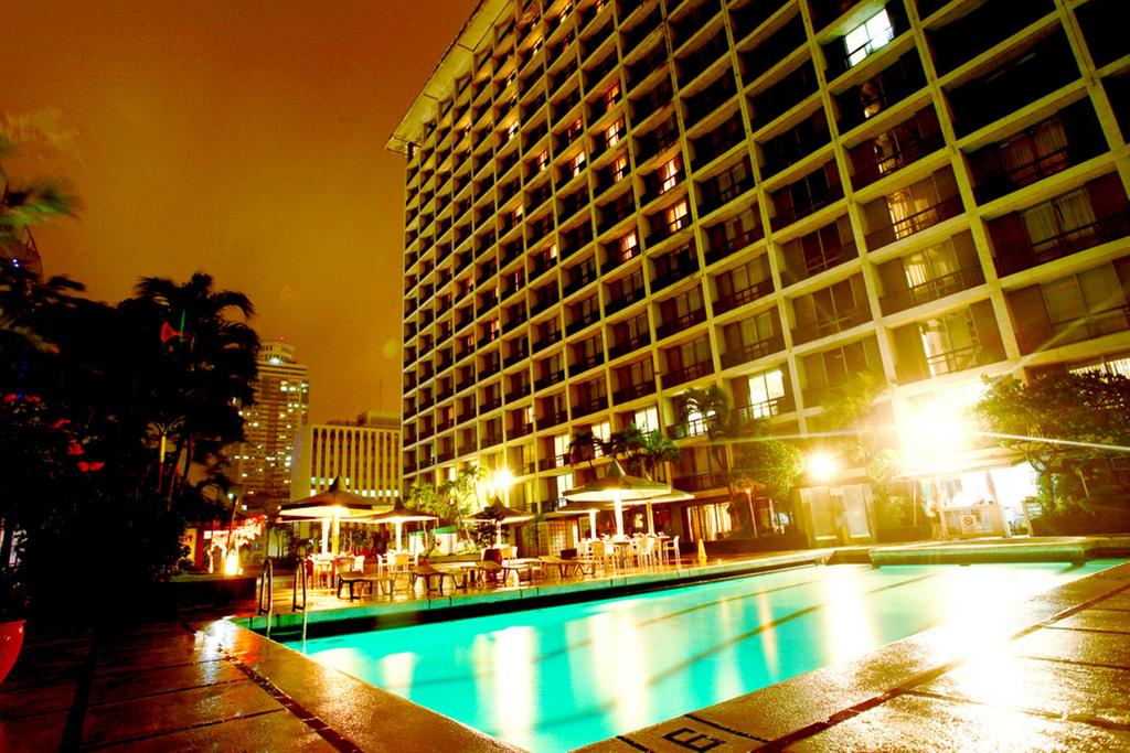 Manila Pavilion Hotel