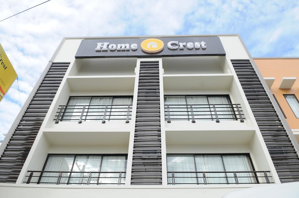 Home Crest Hotel