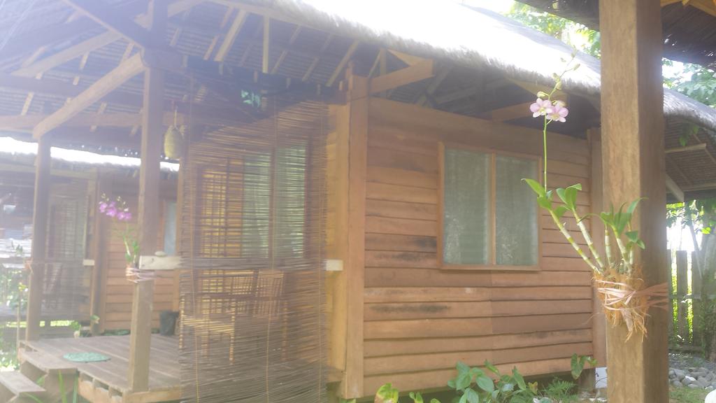 Babak Bungalows Surf and Yoga Resort