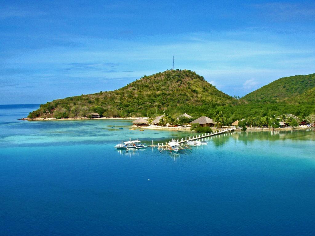 Coral Bay Beach and Dive Resort