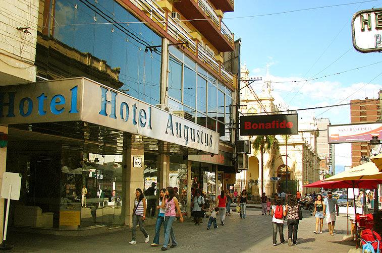 Hotel Augustus Jujuy