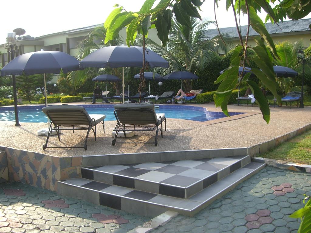 Wadoma Royale Hotel