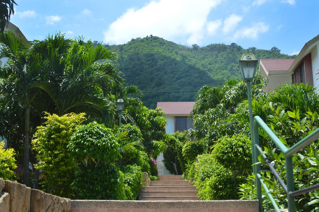 Balcones Del Cerro