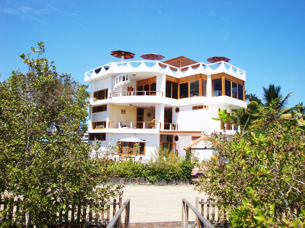 Hotel La Laguna Galapagos