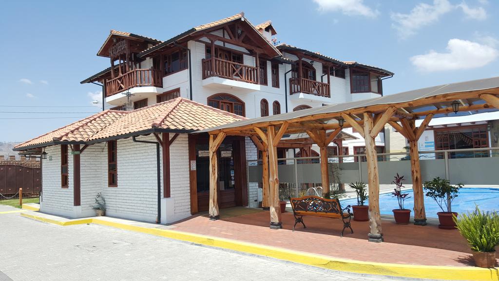 Hosteria El Imperio Real