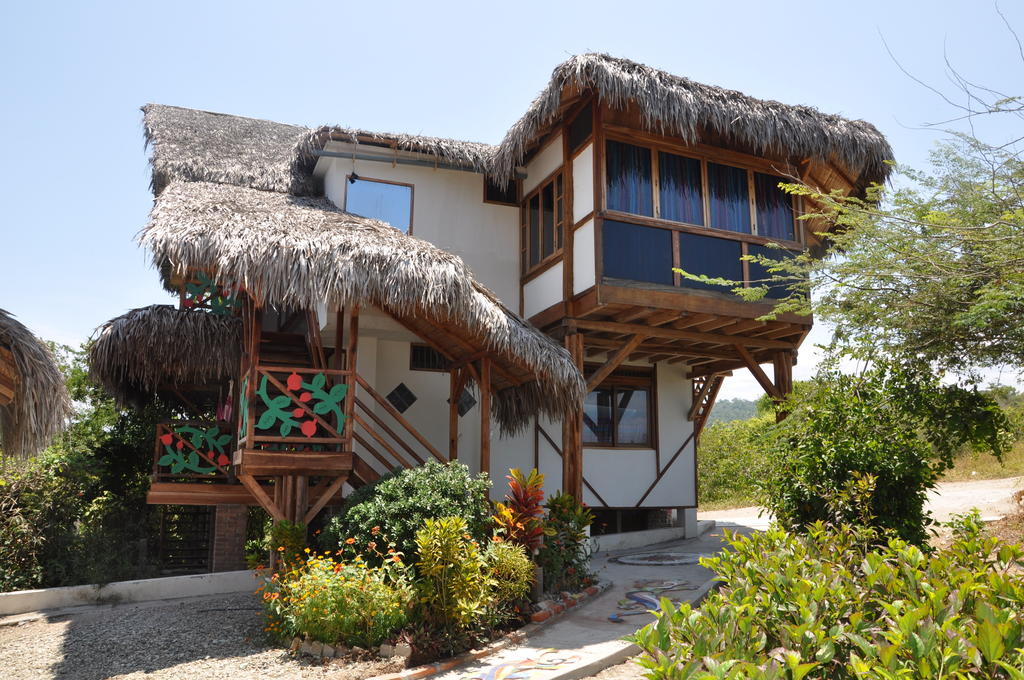 Azuluna Eco-Lodge