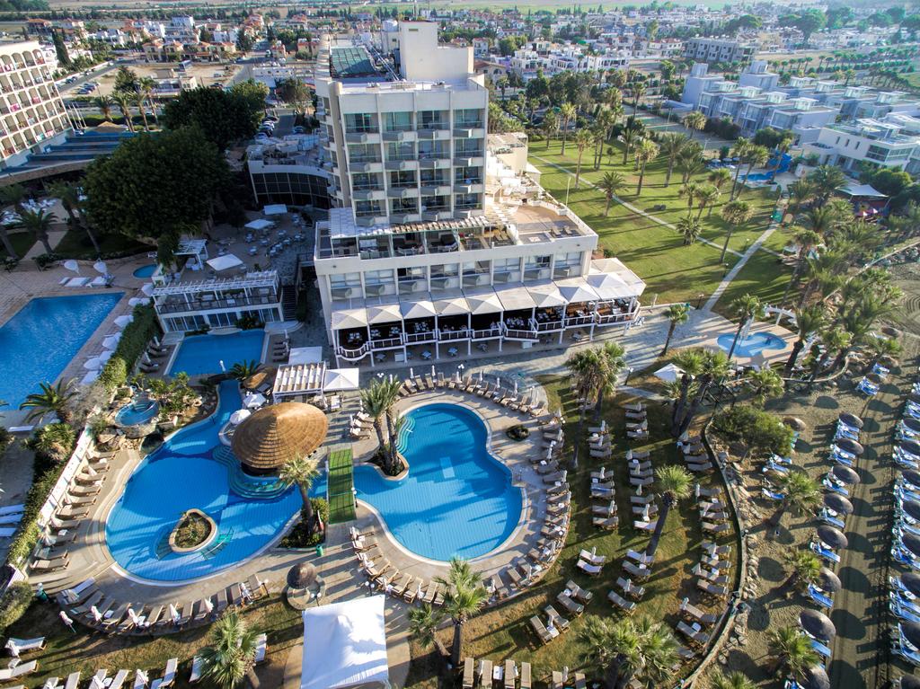 Golden Tulip Golden Bay Beach Hotel