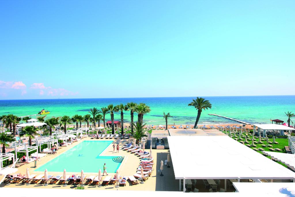 Vrissiana Beach Hotel