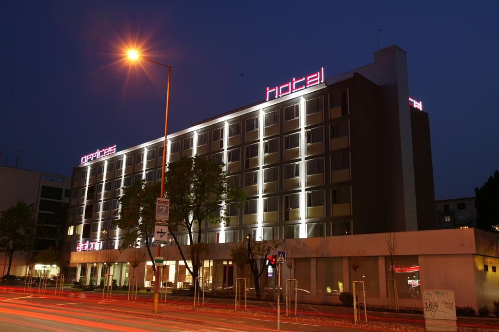 Aston Business Hotel