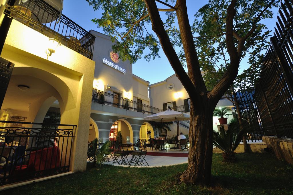 Hotel Djuric