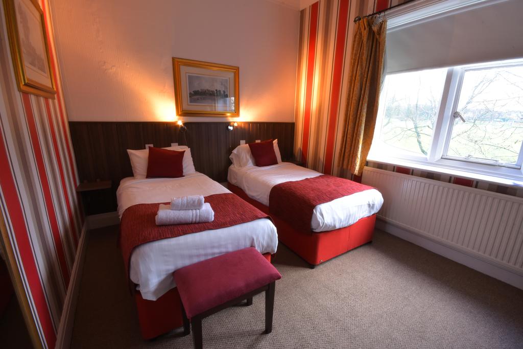 Best Western Broadfield Park Hotel