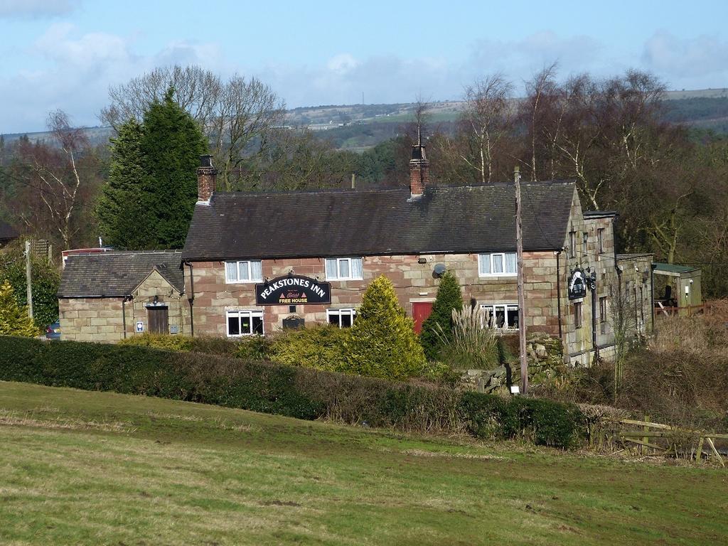 Peakstones Inn