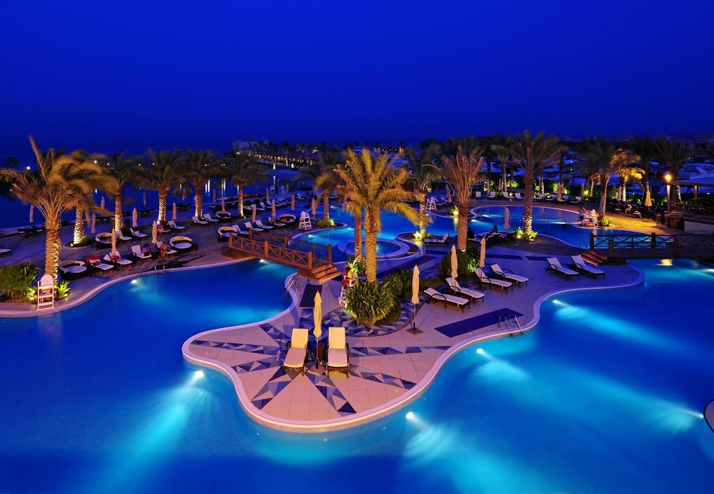 Al Bander Hotel and Resort