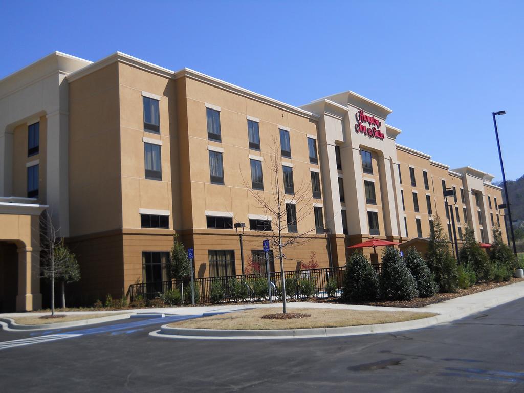 Hampton Inn and Suites Birmingham-SE-Lee Branch