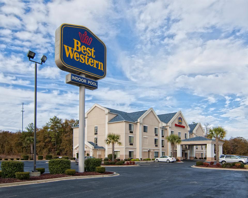 Best Western Executive Inn - Latta