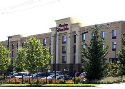 Hampton Inn Suites Tacoma Mall