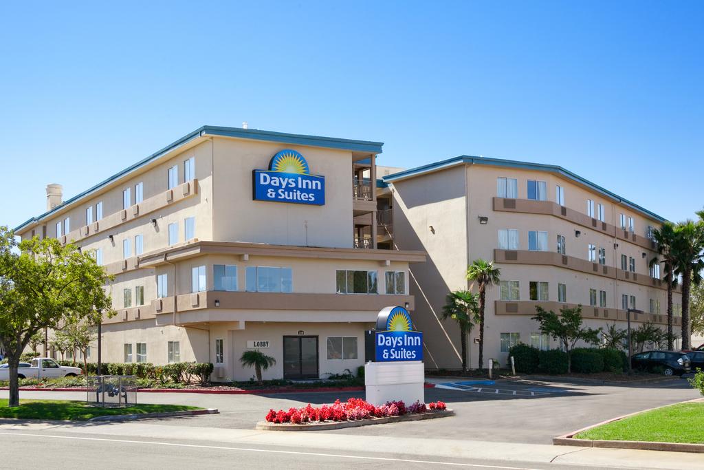 Days Inn and Suites Rancho Cordova