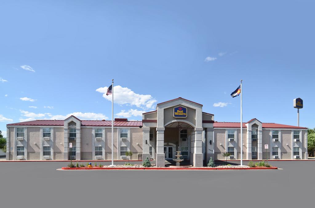 BEST WESTERN Executive Inn and Suites