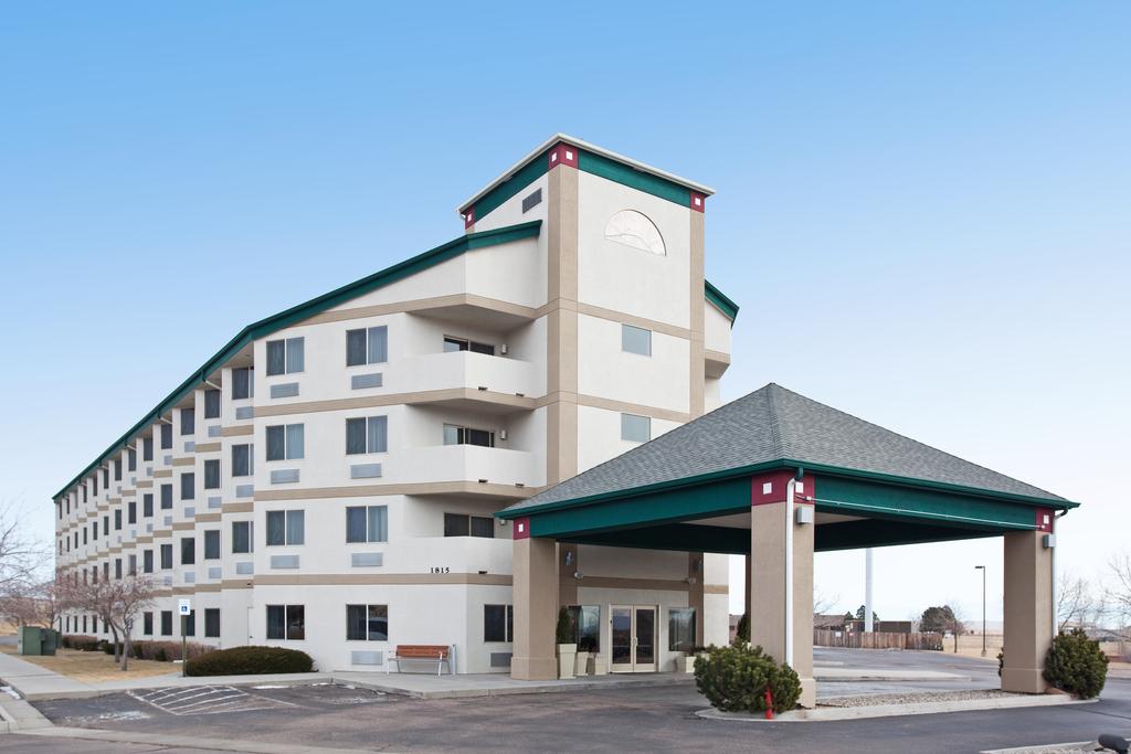 Holiday Inn Express Airport