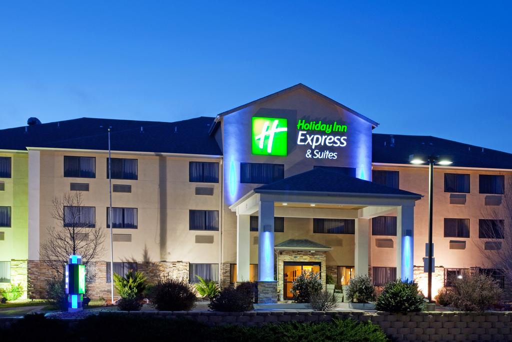 Holiday Inn Express and Suites North