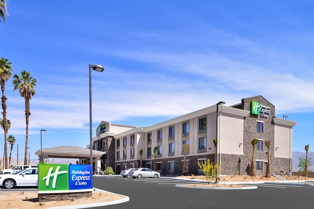 Holiday Inn Express and Suites Indio